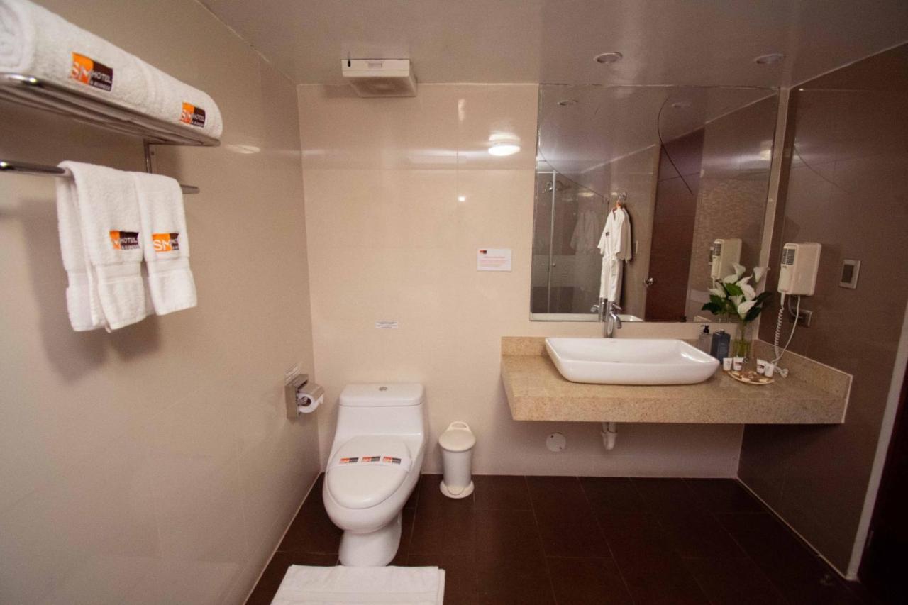 Sm Hotel Лима Екстериор снимка