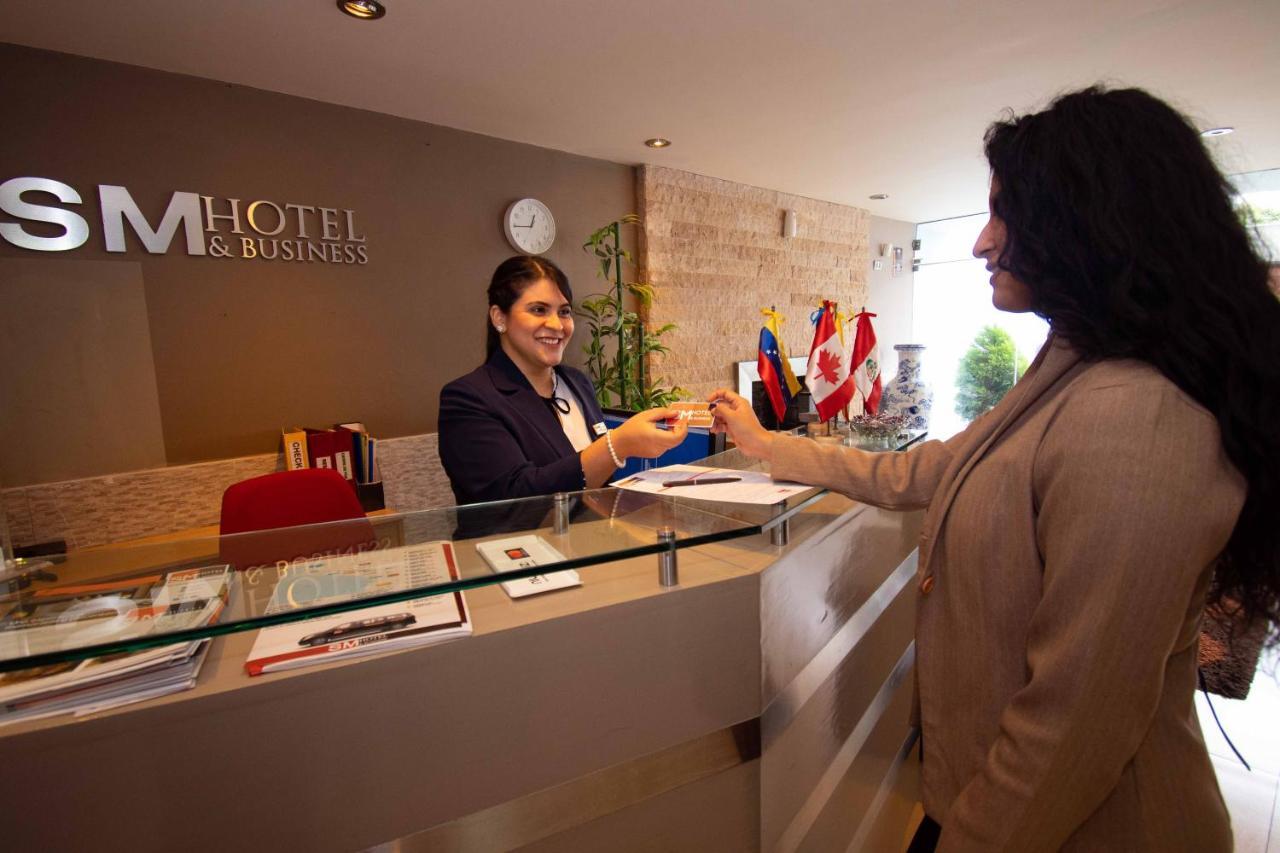 Sm Hotel Лима Екстериор снимка