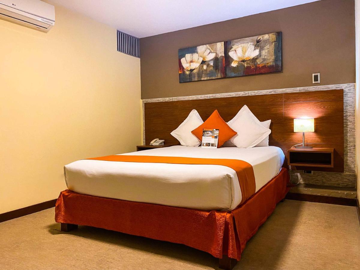 Sm Hotel Лима Екстериор снимка