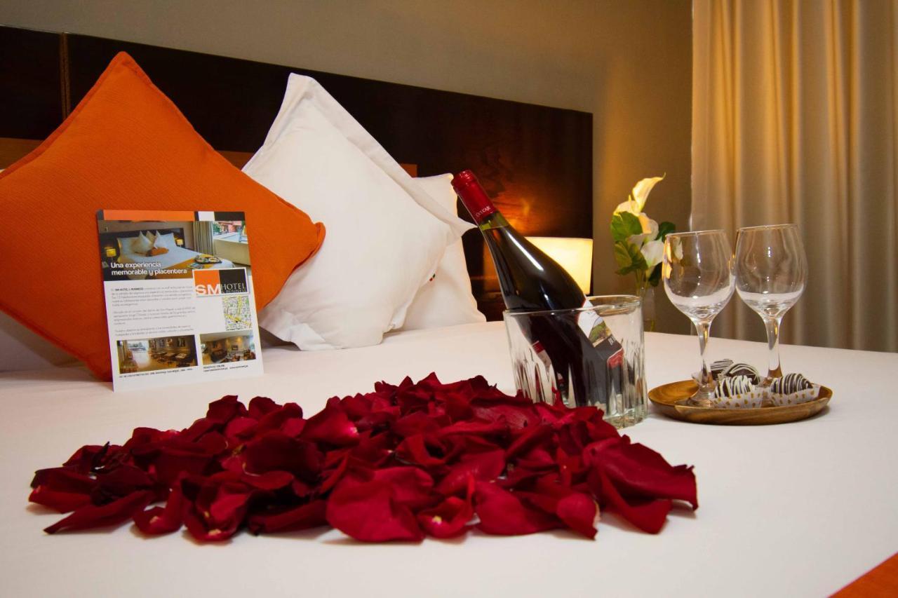 Sm Hotel Лима Екстериор снимка